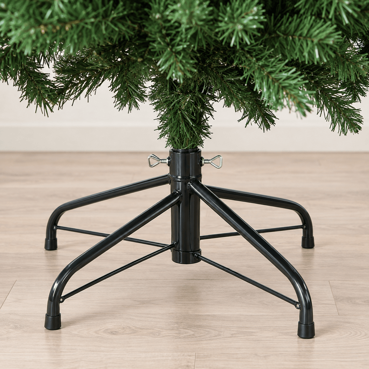 Green Unlit Artificial Christmas Tree with Hinged Branches