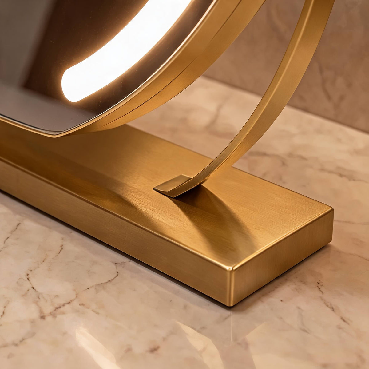 Modern Makeup Mirror with Lights Tabletop Adjustable Magnification LED Energy Efficient